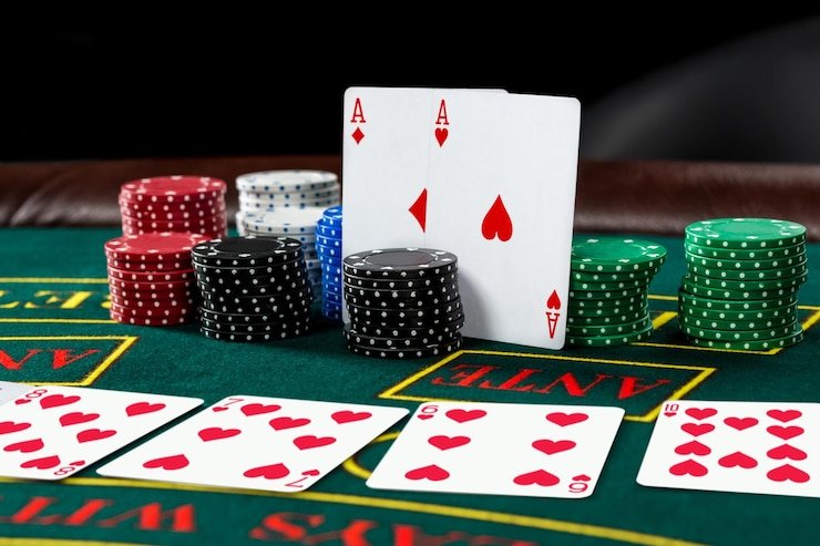 Antarmuka aplikasi mobile rusia777 dengan menu meja dealer, navigasi cepat, dan akses pembayaran